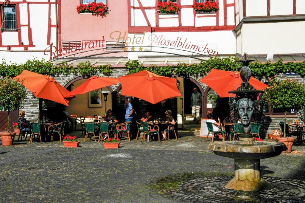 Hotel-Restaurant Moselblumchen Bernkastel-Kues Dış mekan fotoğraf
